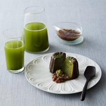 特撰 百年の春× 抹茶カヌレ 緑茶蜜添え